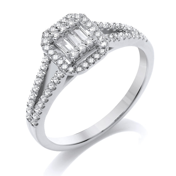 Emerald & Round Cut White Gold Cluster Ring, Split Shoulder Set | CEW01