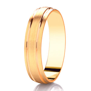 Ladies Triple Brushed Yellow Gold Band | 142B