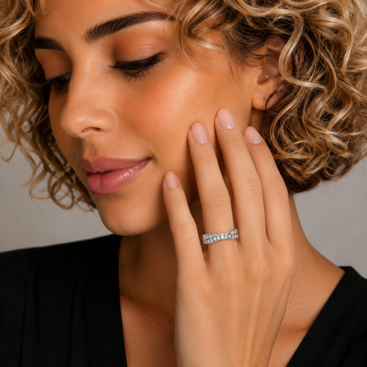 Round Diamond Ring, Entwined Band Half Eternity | ET1223