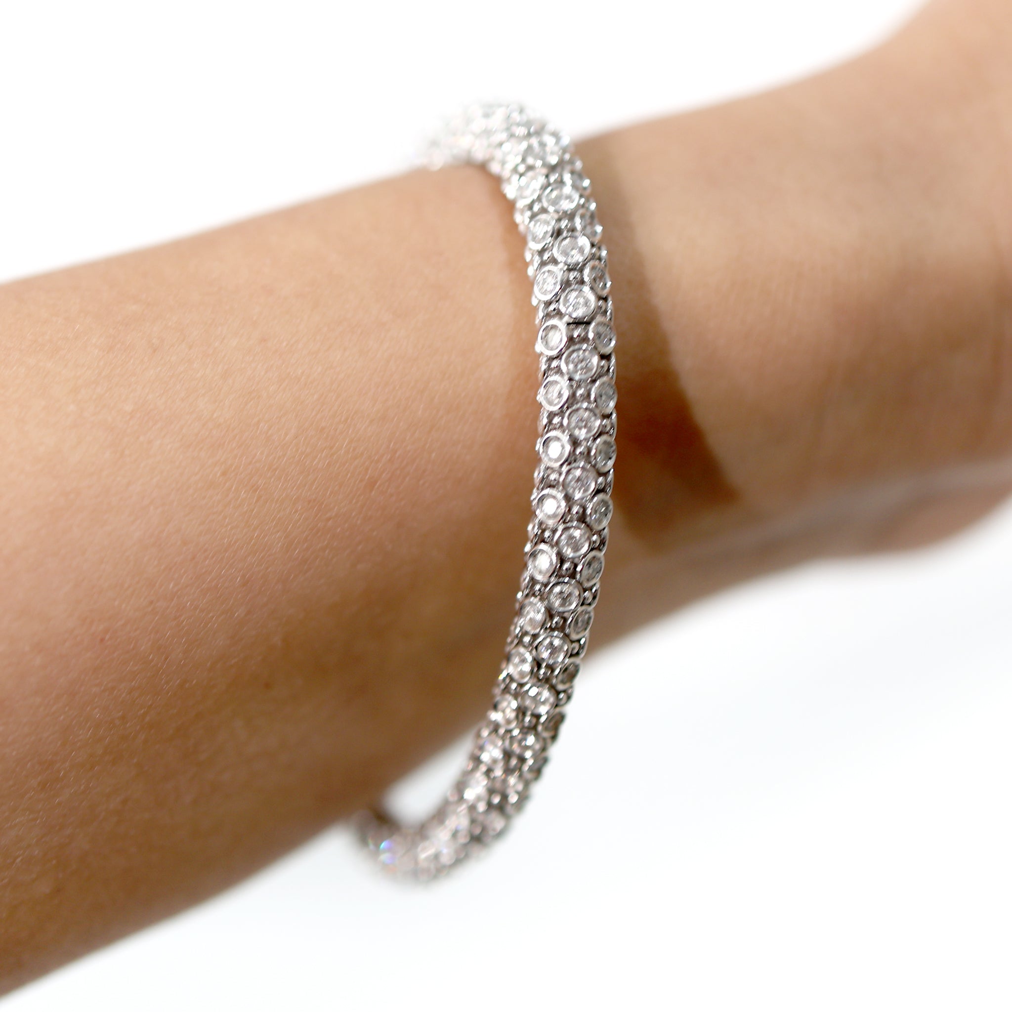 FLEX Wave Bracelet - White Gold & Diamonds