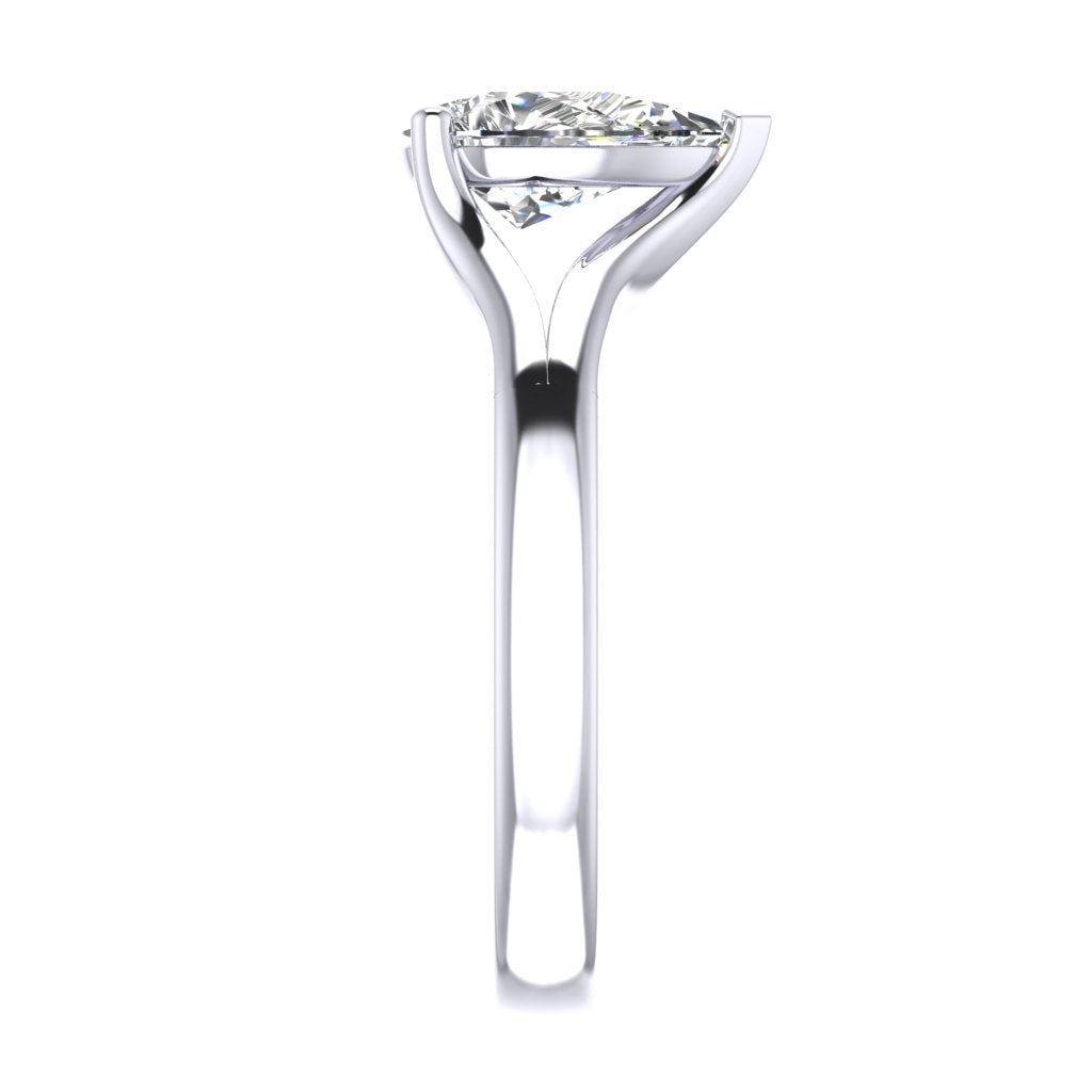 Pear Solitaire Platinum Ring, Raised Split | SMA