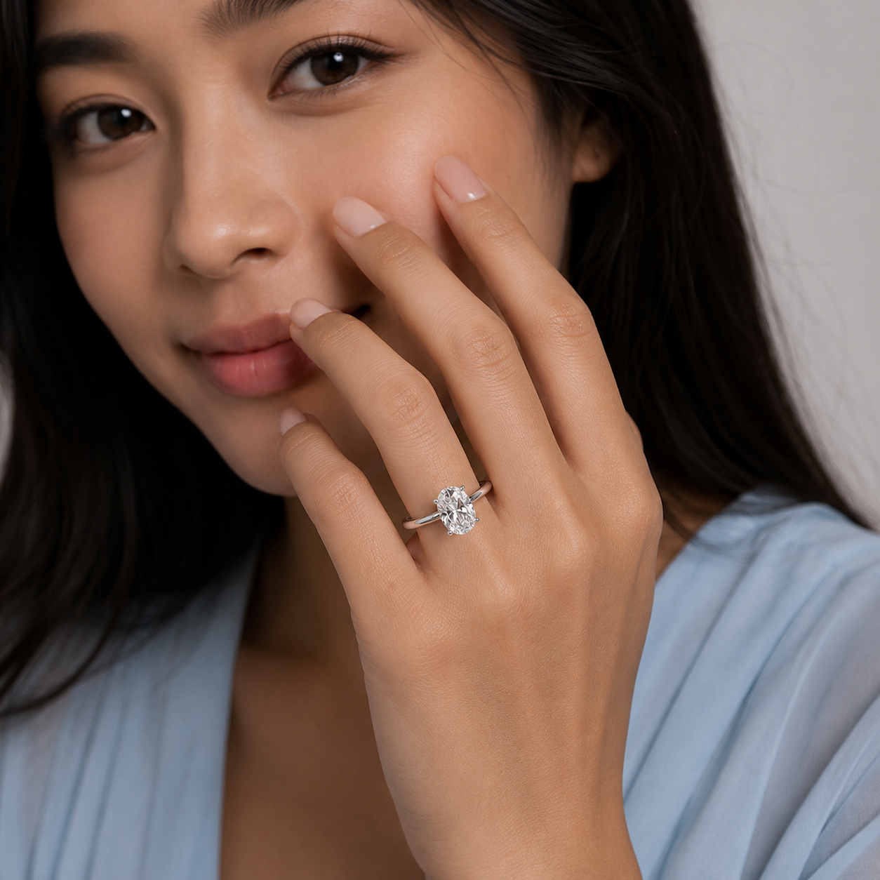 hidden halo floating head platinum ring on model