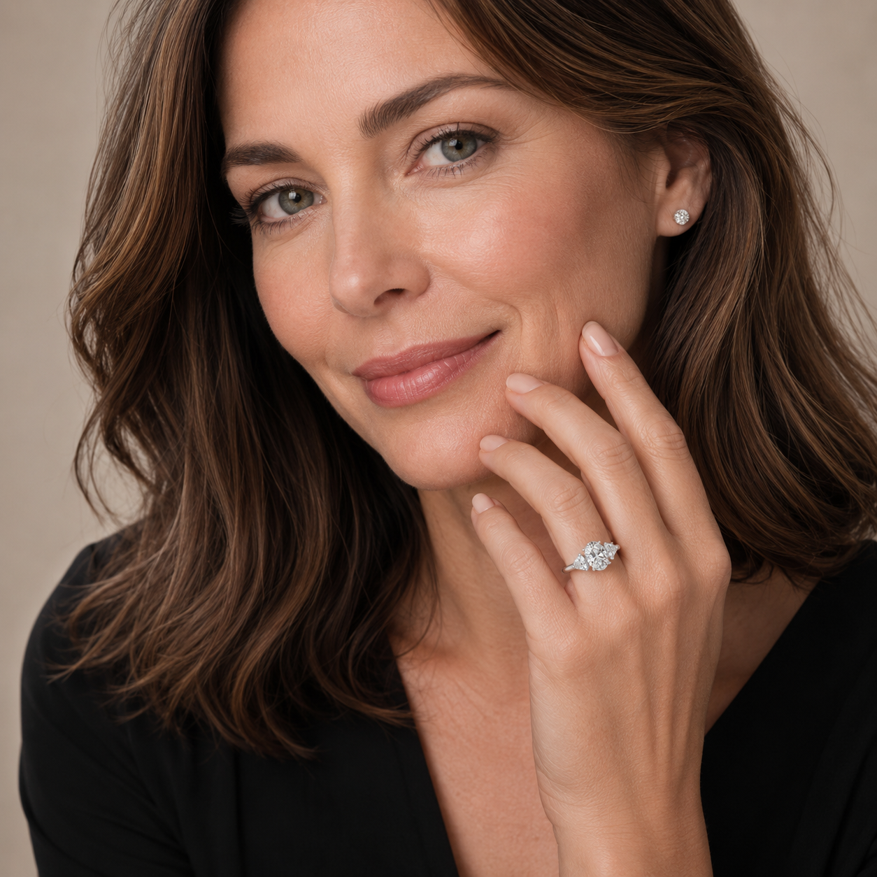 Oval & Trillion Diamond Engagement Ring, Trilogy | M3O02