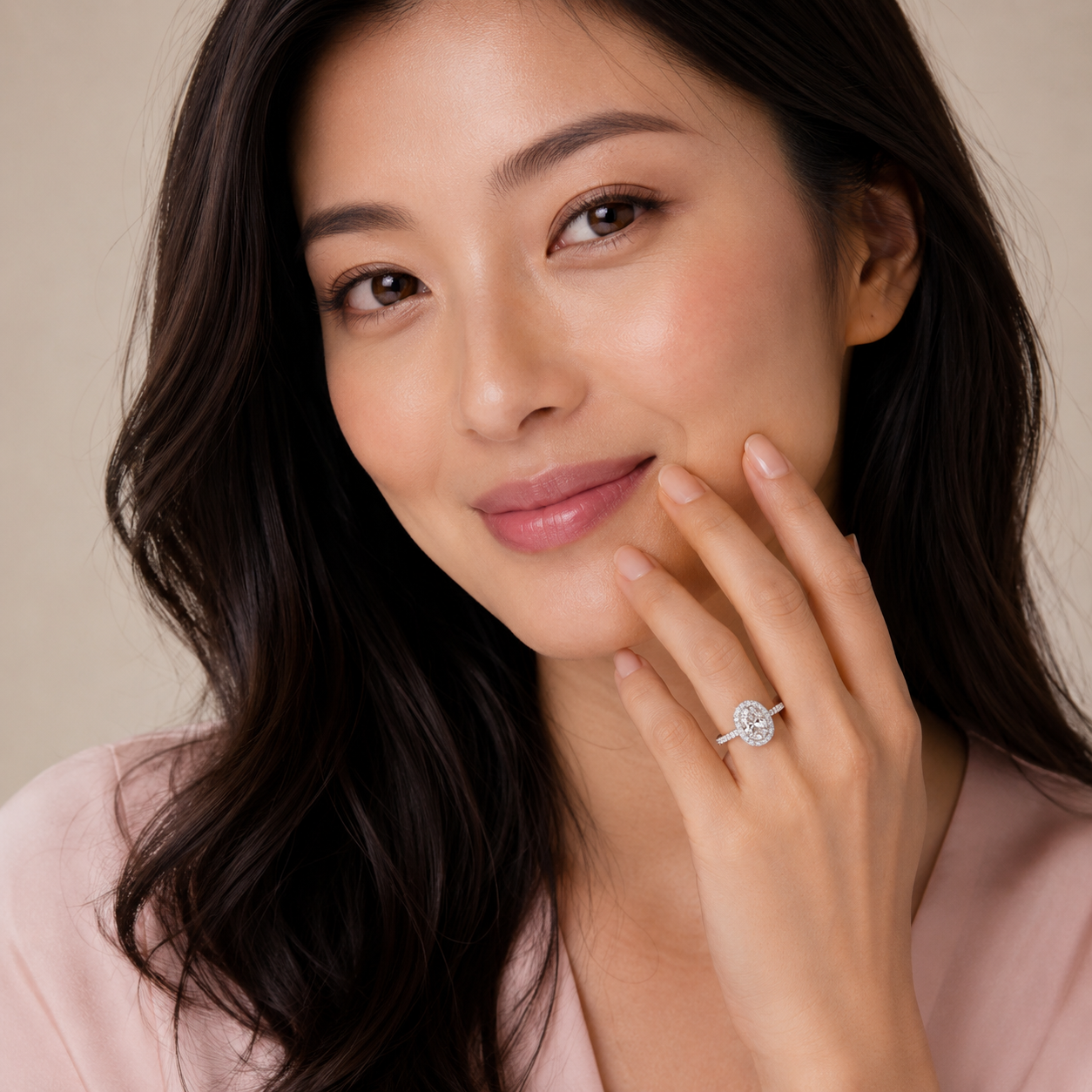 Oval Diamond Engagement Ring, Shoulder Set Halo | OHW01