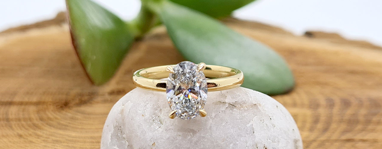 Yellow Gold Wedding Rings