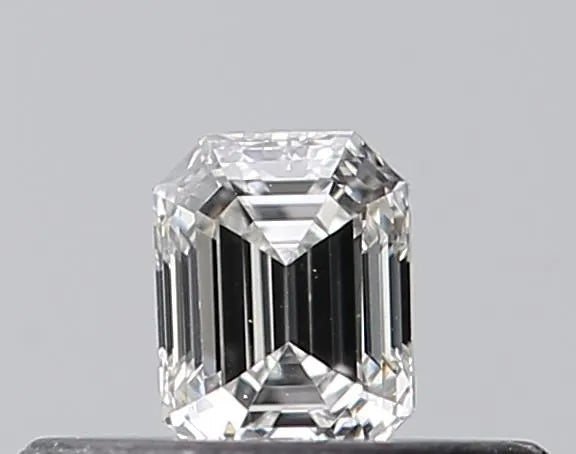 0.17ct Emerald Natural Diamond (Colour G, Clarity VS2, GIA Certified)