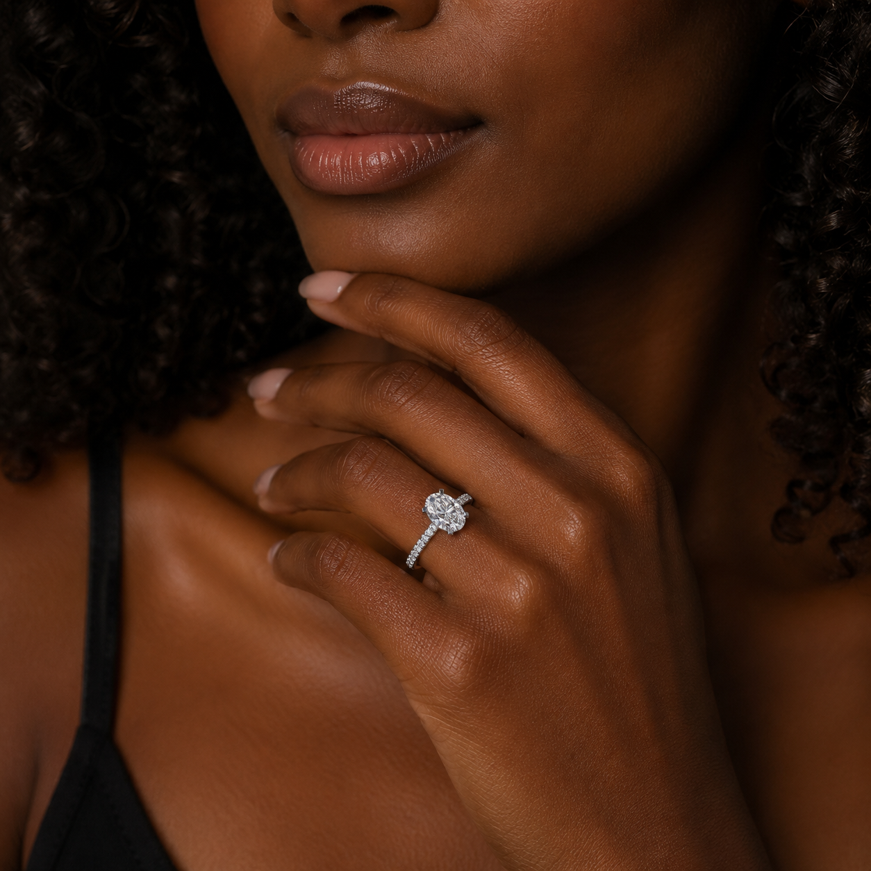 Oval Cut Diamond Engagement Ring, Micro Shoulder Set Pinched | LT1022