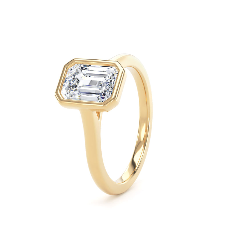Emerald Diamond Yellow Gold Ring, Bezel Solitaire | LGE EPP02