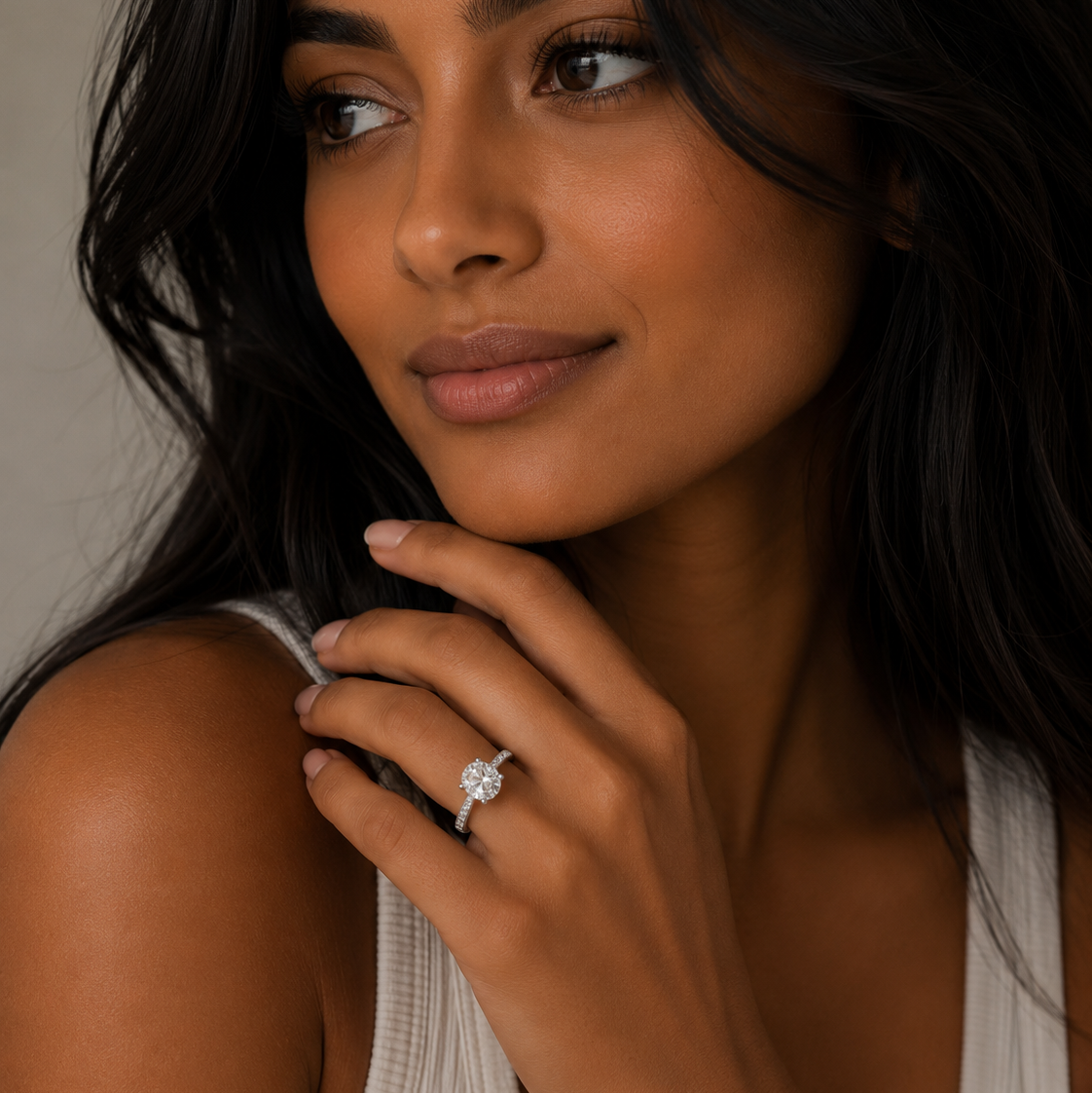 Oval Shoulder Set Ring, Pinched | OSG02